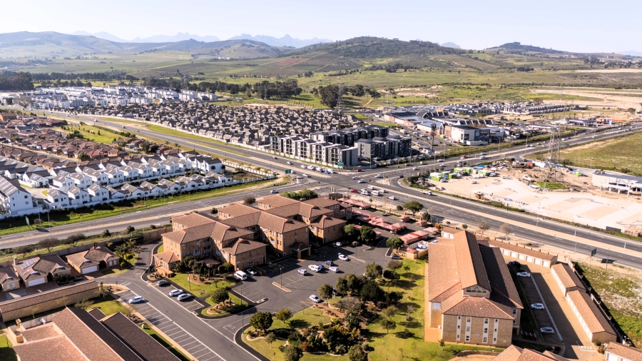 2 Bedroom Property for Sale in Burgundy Estate Western Cape